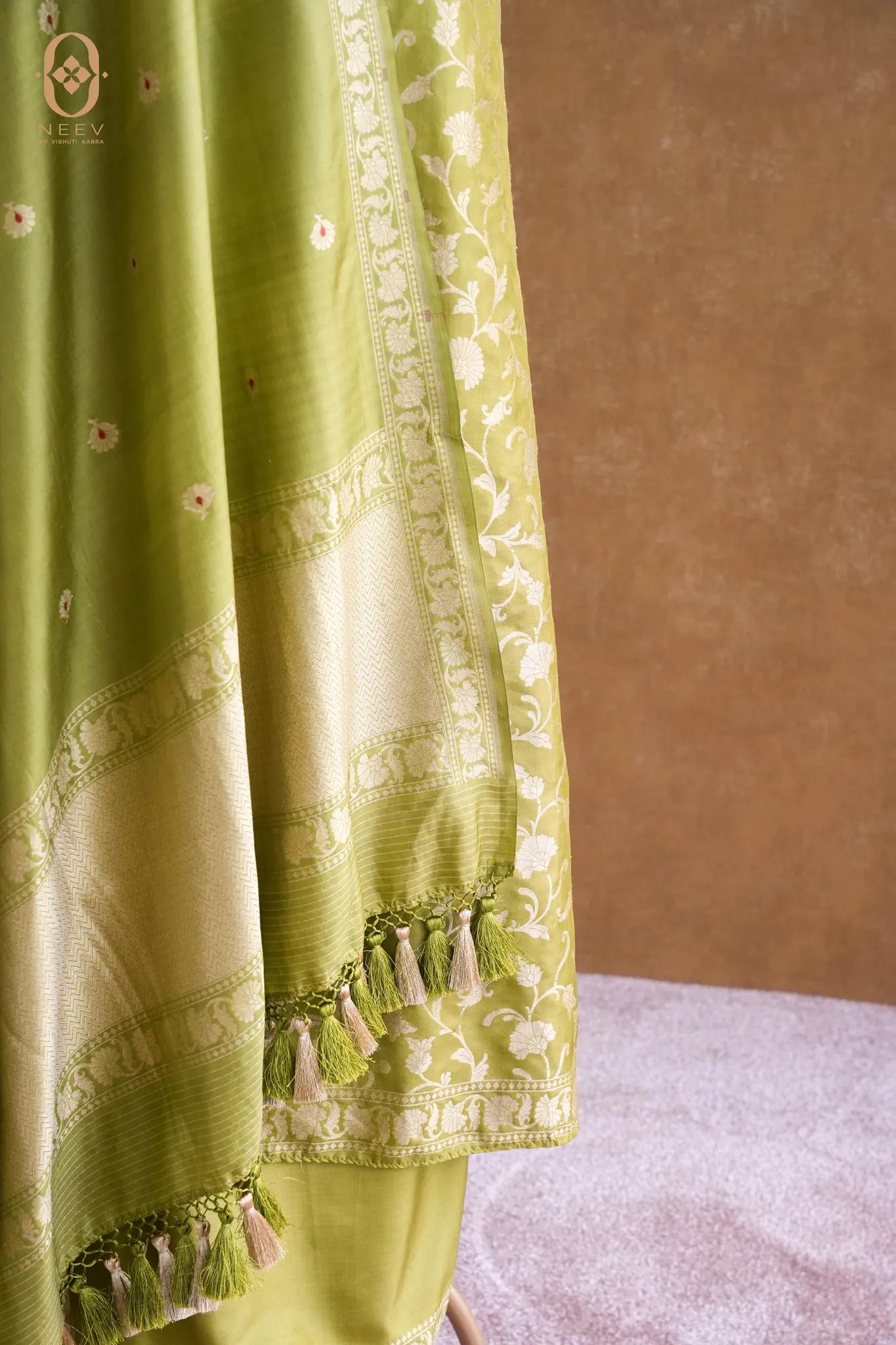 Katan Silk Jaal Suit Set
