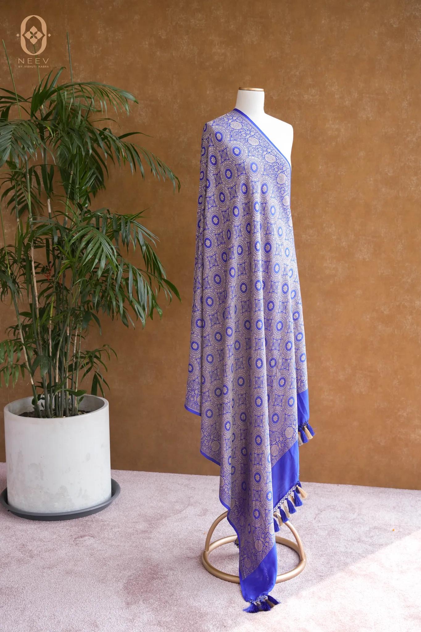 Infinite Dhruvtara Dupatta