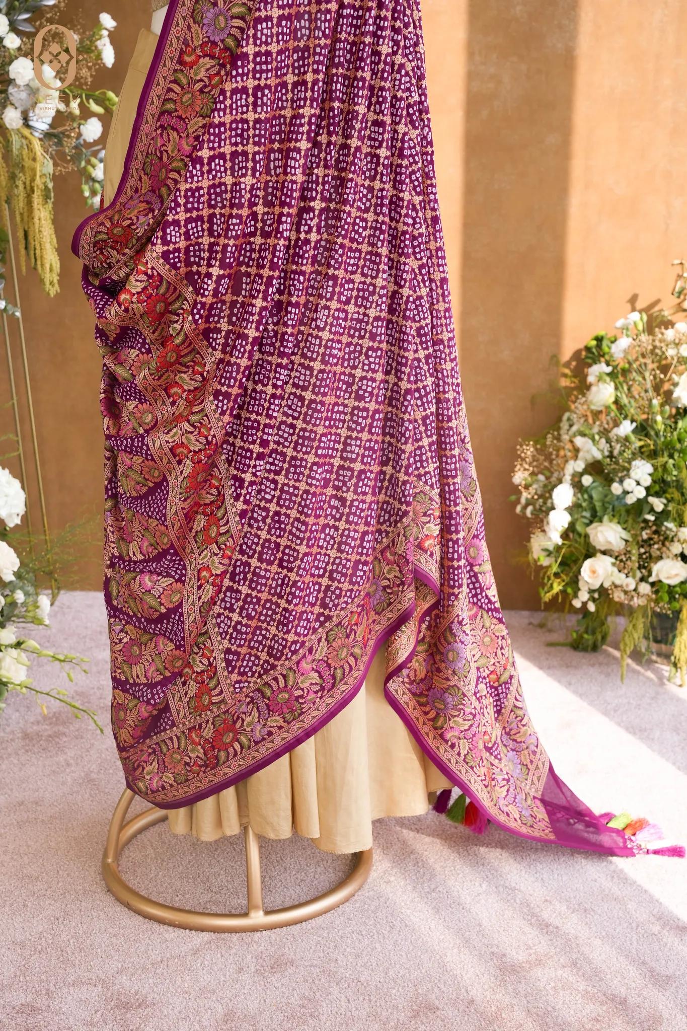 Georgette Bandhani Dupatta With Meenakari