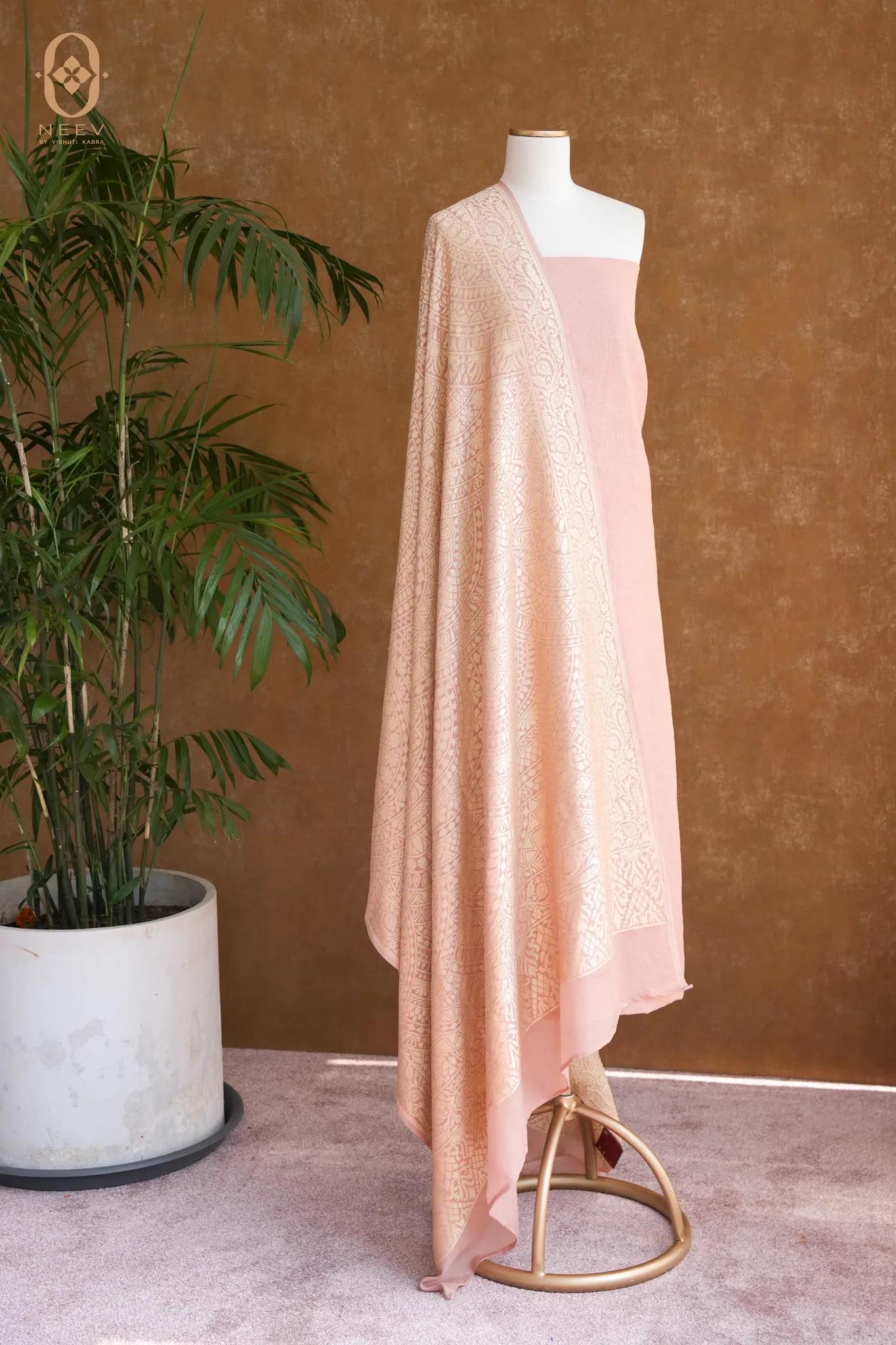 Mul Tissue Suit With Mandala Dupatta