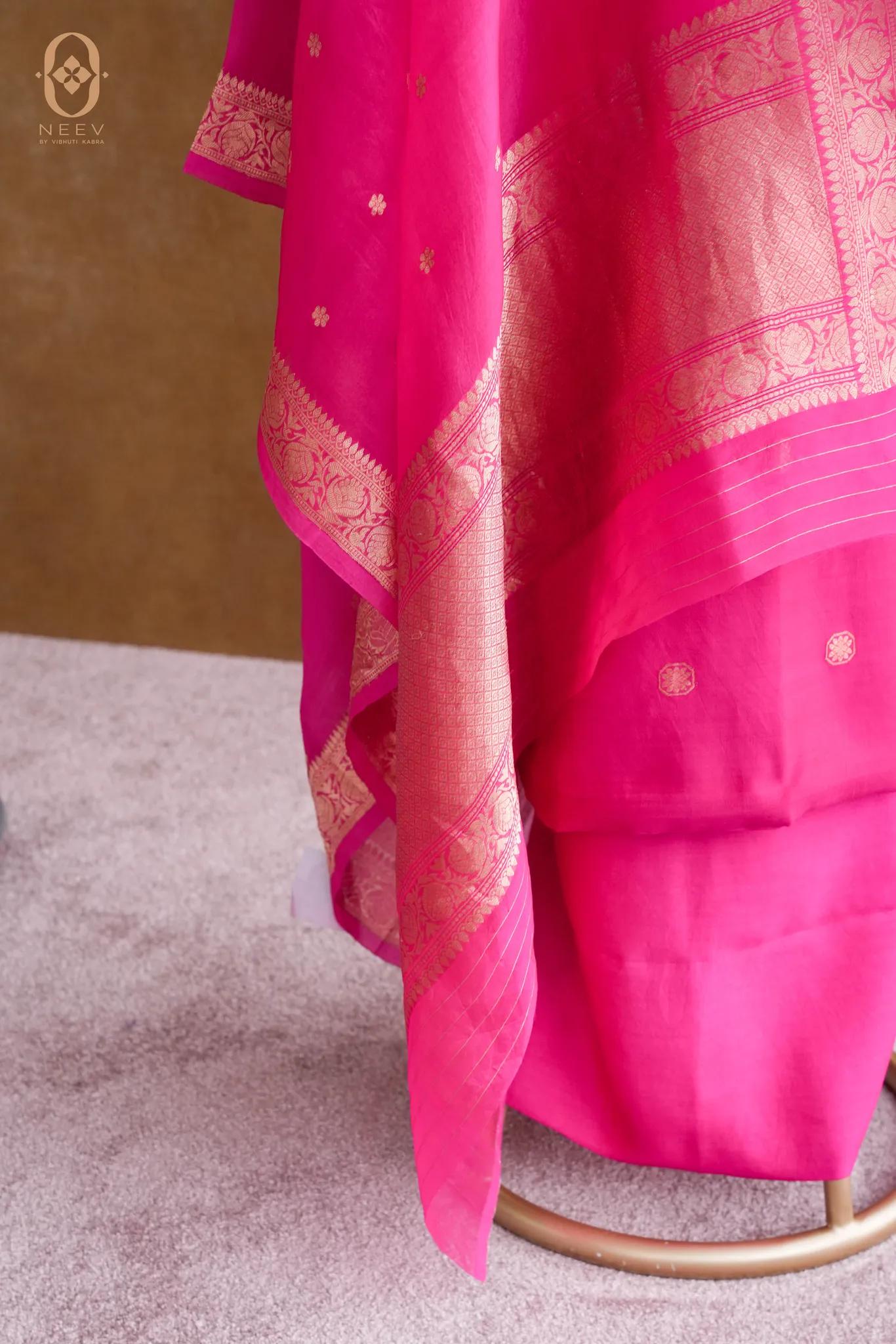 Chinia Silk Boota Suit Set